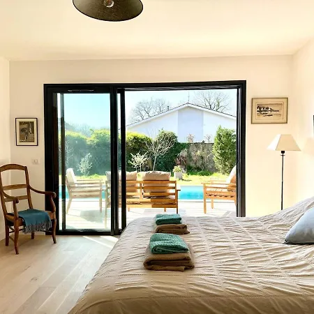 Piscine Pour 8 Personnes Proche Arcachon Vila