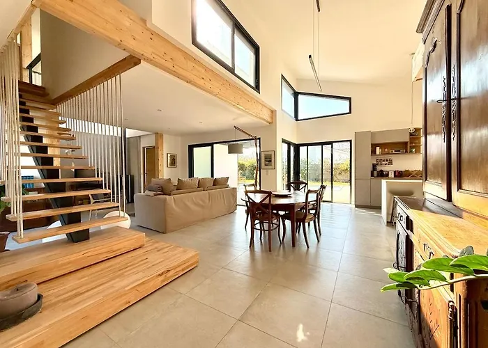 Villa Piscine Pour 8 Personnes Proche Arcachon